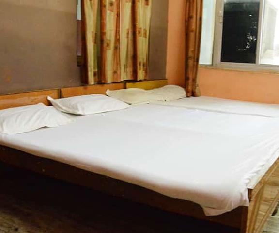 Hotel Shripat Palace Rajasthan Jaipur Triple Bedroom